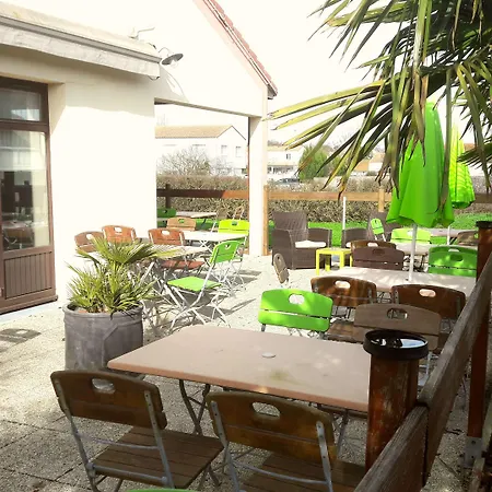 Hotel Campanile Nature - La Rochelle 3*