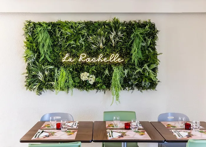 Hotel Campanile La Rochelle Nord - Chagnolet 3*