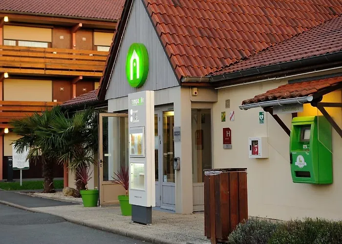 Campanile La Rochelle Nord - Chagnolet