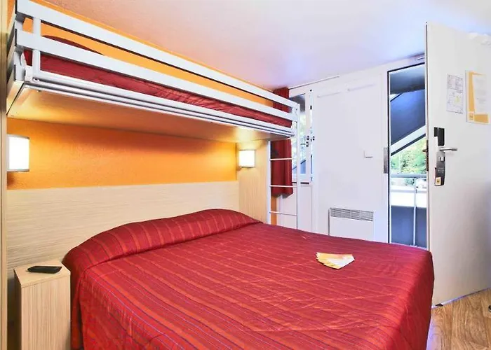 Campanile La Rochelle Nord - Chagnolet Hotel