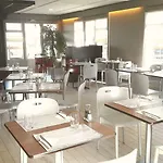 Hotel Campanile Nature - La Rochelle 3*