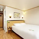 Hotel Campanile Nature - La Rochelle Puilboreau