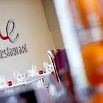 Hotel Campanile Nature - La Rochelle 3*