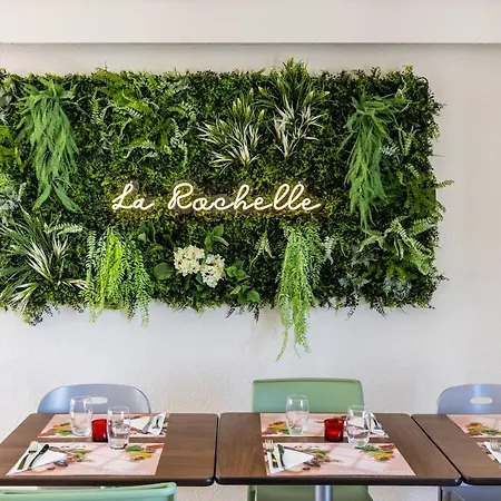 酒店 Campanile Nature - La Rochelle 3*
