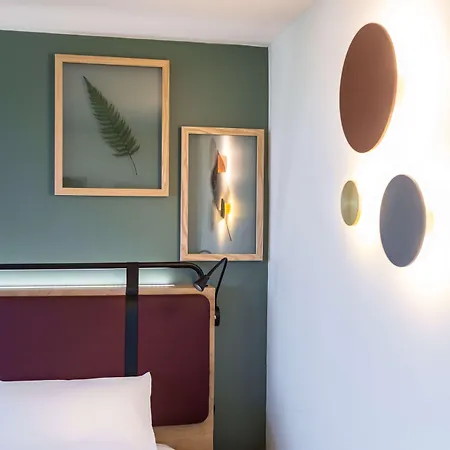 Campanile Nature - La Rochelle 3*