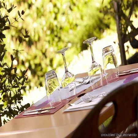 Hotel Campanile Nature - La Rochelle 3*
