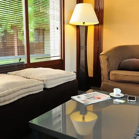 Campanile La Rochelle Nord - Chagnolet Hotel 3*