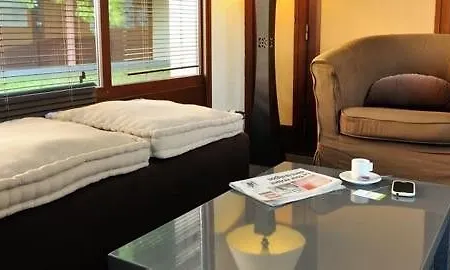 Hotel Campanile Nature - La Rochelle Puilboreau