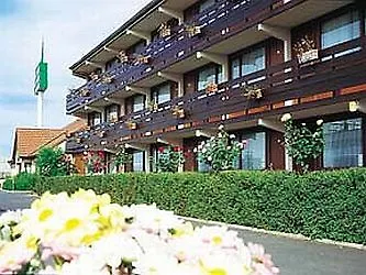 Hotel Campanile Nature - La Rochelle 3*