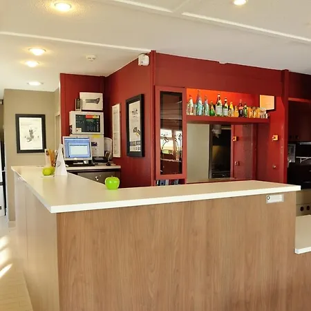 Campanile La Rochelle Nord - Chagnolet Hotel